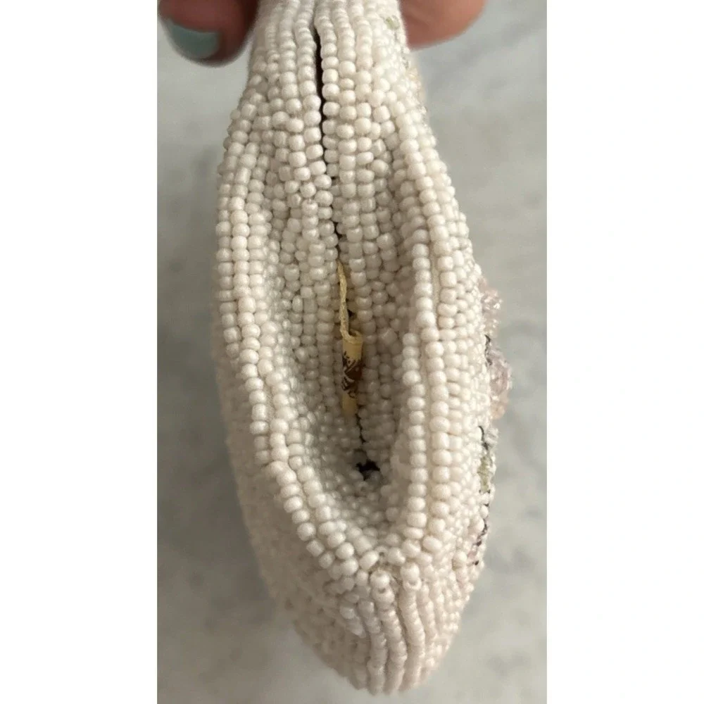 Beautiful Vintage Charlet Floral Cream Beaded Silk Lined Evening Bag Kiss Lock